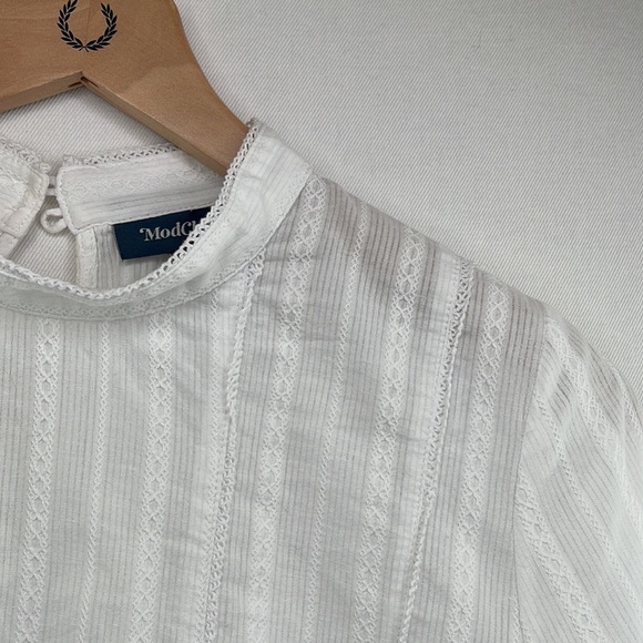 ModCloth embroidered striped long sleeve blouse buttons in back - Picture 4 of 11